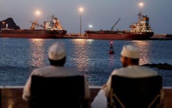 **Selat Hormuz yang Masih Horor bagi Kapal Tanker Minyak: Ancaman Terus Mengintai**