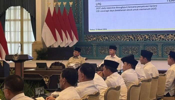 Prabowo Instruksikan Penghematan BBM, Konflik Timur Tengah Ancam Pasokan Energi