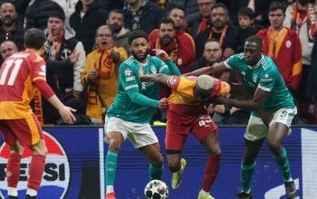 Inggris dalam Krisis Eropa, Arne Slot: Leg 2 Menjanjikan Perubahan