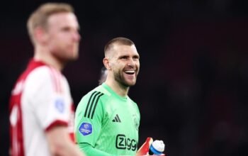 “Menang di Liga Belanda, Maarten Paes Cukupkan Mentalitas Juara!”