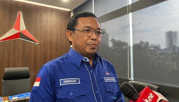 “DPR-Menteri Bicara Potong Gaji, Respons PD Soal Konflik Timteng yang Memprihatinkan”