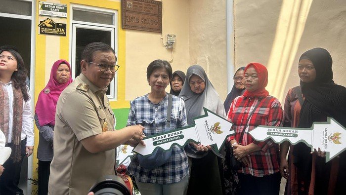 Pramono Terus Berikan Harapan, 26 Rumah Baru dan 663 Unit Target!