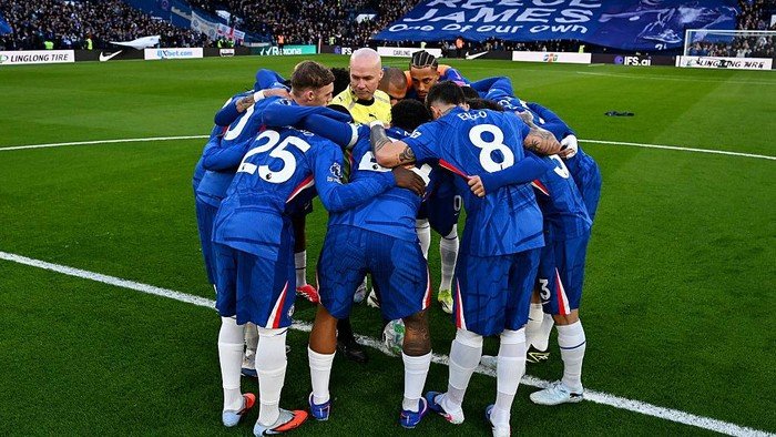 Neville: Ritual Chelsea Lingkaran Ini Malah Bacok Mental Tim!