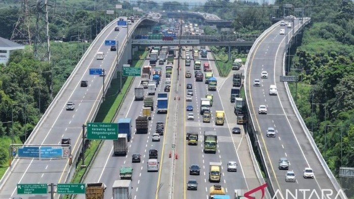 176 Ribu Kendaraan Berlalu dari Tol MBZ, Apakah Ini Indikator Kebangkrutan?