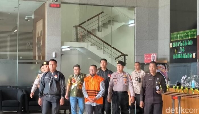 Gus Alex Ditahan KPK, Bantah Terlibat Atur Kuota Haji Yaqut.