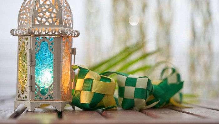 9 Contoh Pengumuman Libur Lebaran 2026: Kenali Perbedaannya untuk Instansi Anda!