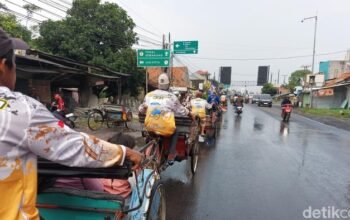 Penarik Becak di Cirebon Terima Kompensasi Rp 1,4 Juta dari Gubernur Jabar – Update 3