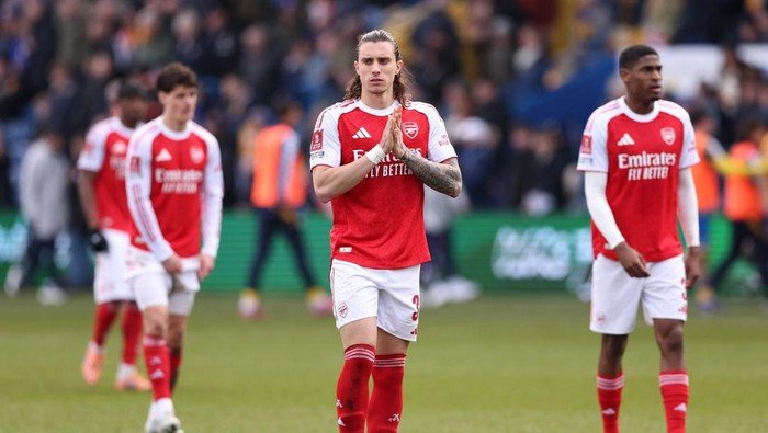 Arsenal Bersaing di Empat Kompetisi, Mimpi Gelar Emas Terus Menyala!