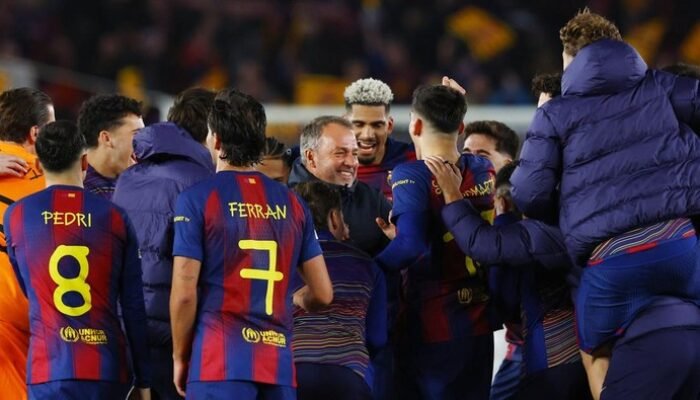 “Wejangan Flick Bikin Barca Ngamuk, Pertandingan Sepakbola Terpanas Minggu Ini!”