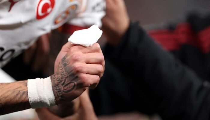 Cedera_horor_Noa_Lang di Stadion Anfield: Reaksi UEFA dan Protes Galatasaray